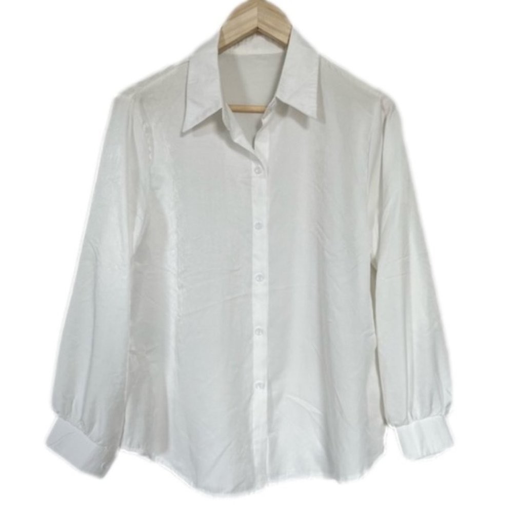 Poplin Women's Collared Shirt Lightweight White Coastal Beachy Button Down S/M